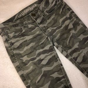 American eagle skinny jeans camo